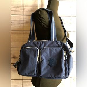 Brand: Kipling Cool Defea